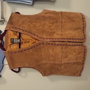 Vintage brown 100% leather woman's vest. Size extra large (16/18).